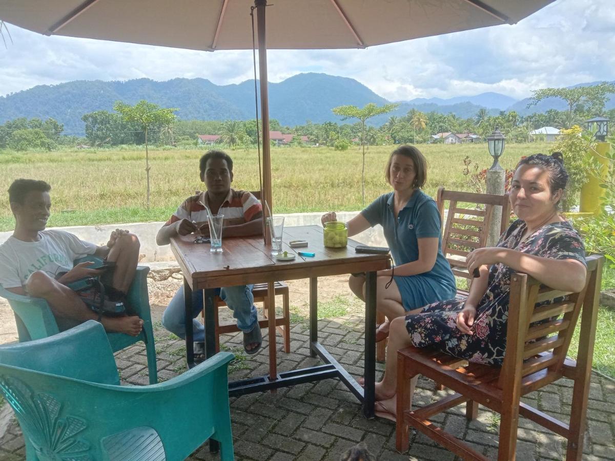 Ambow Homestay Jungle Trekking & Village Tour Букит-Лаванг Экстерьер фото