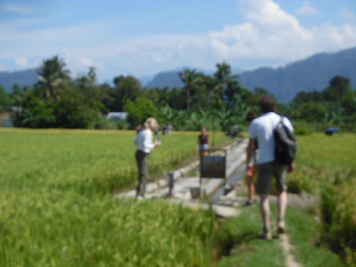 Ambow Homestay Jungle Trekking & Village Tour Букит-Лаванг Экстерьер фото
